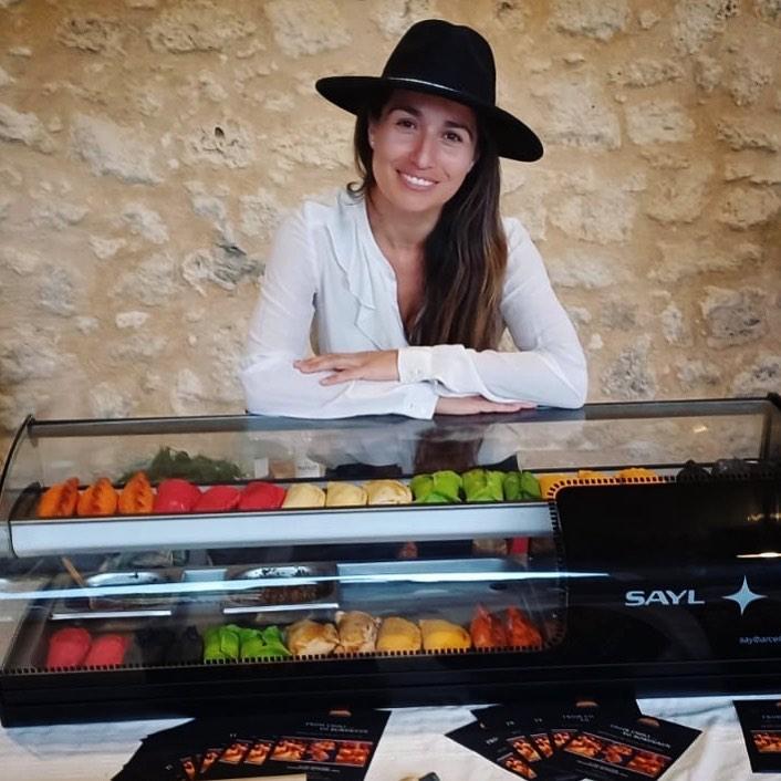 Institutrice à l’origine de Aime Panadas